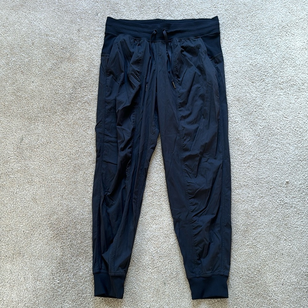 Lululemon Dance Studio Mid Rise Jogger, full length, size 10